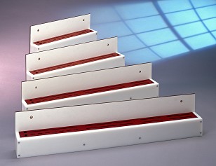 Blokvlak messenbak 120x10cm.