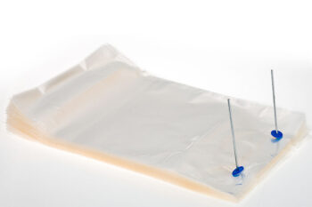 hersluitbare vleeswarenzakken 18x26cm 30my. met kleefstrip